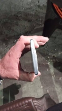 اخوان موبايل للبيع جدا نضيف نضافة 100٪ هونر 9 x s مع الكارتونة.     ال...