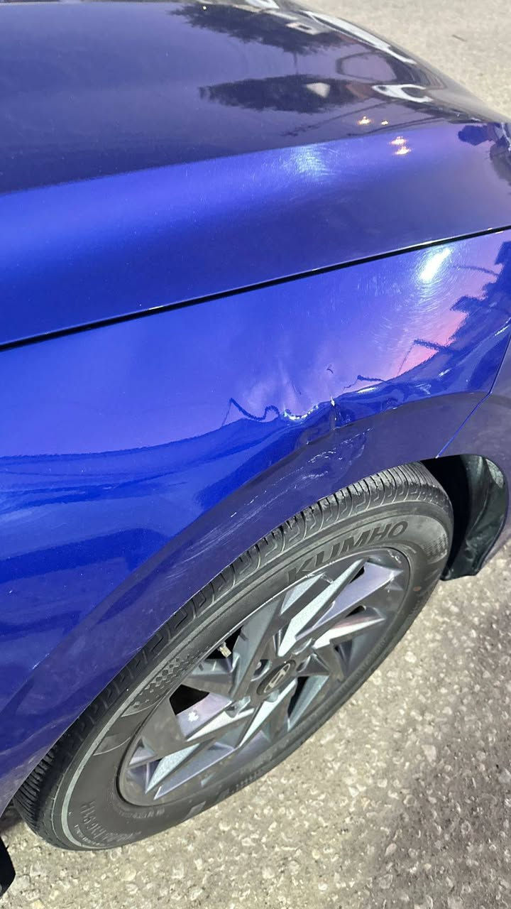 النترا 2024 نص فول ماشية 37 ألف 
بجم كبس حادثها فقط صبغ بابين من امريكا بدون تصليح يعني فقط صبغ  وجاملغ بارد 
بدون ايرباك 
بدون رقم 
ب اسمي حرة تحويل ثاني يوم 
السيارة نظيفة حيل 
مواصفاتها معروفه 
للبيع او المراوس 
***********
***********
لمعرفة السعر الاتصال او المراسلة
