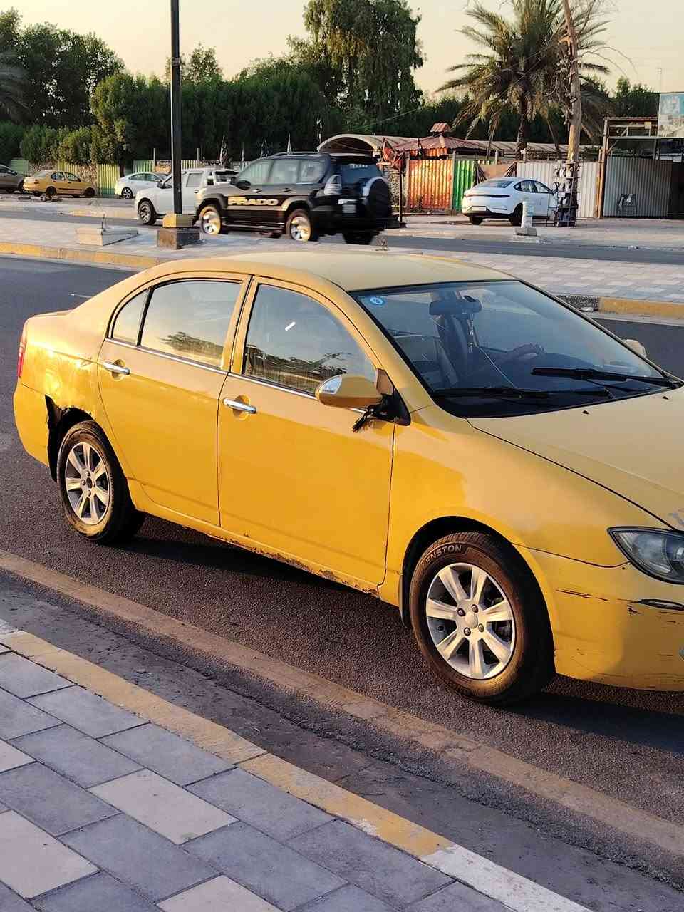 سياره ليفان 620  محور كورلا كير ومحرك  بكاتشو السعر 45. بيه مجال ها تف ***********.    مكان بغداد الرضافه
