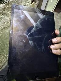 آيباد ٩ • ٦٤ جيجا • بطارية ٨٨٪