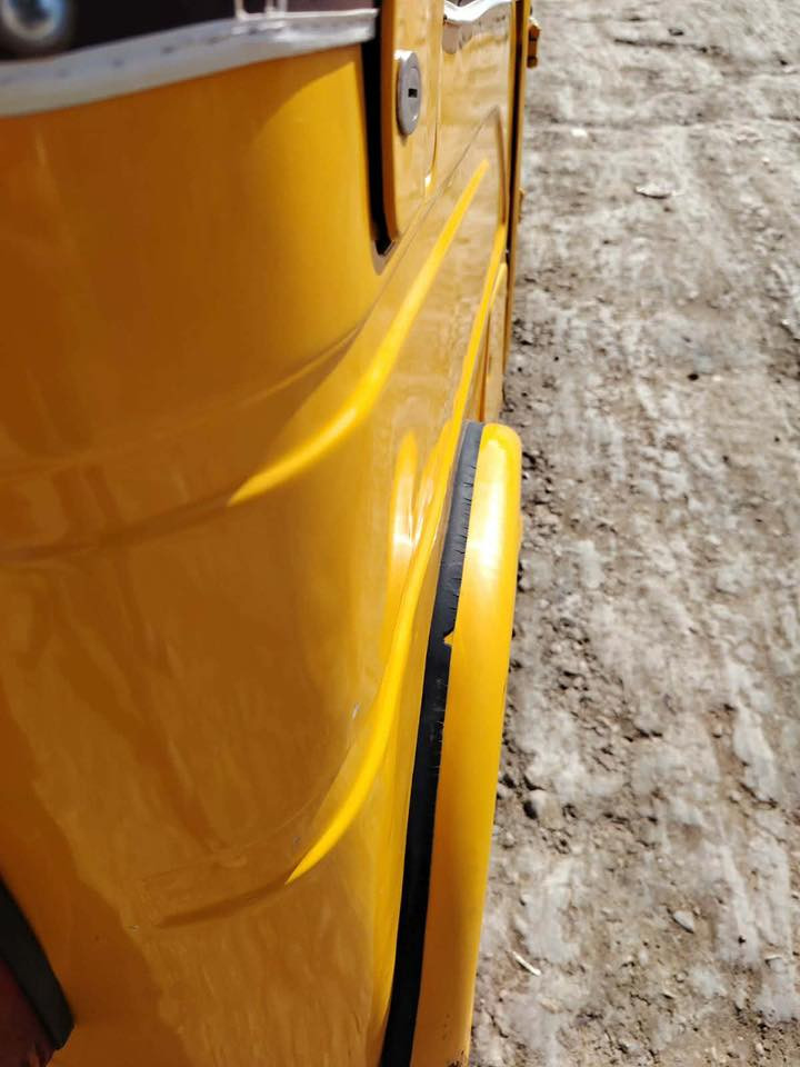 تكتك للبيع موديل 21رقم بغداد بسمي سنويه نكليزي تكاتك بيه ضربه بلغد وتكمه دوسه مامعره عل وض لابلادي اي إستفسار تصل ***********/***********
