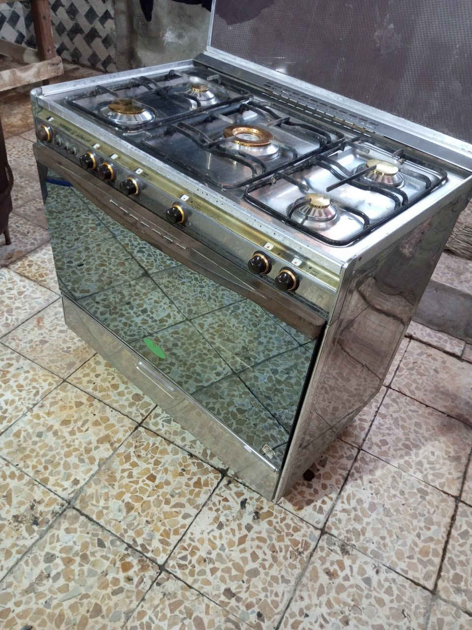 ‎اﻟﺴﻼم ﻋﻠﻴﻜﻢ
ﻣﻜﻠﻒ ﺑﺎﻟﻨﺸﺮ
ﻃﺒﺎخ ﻛﺮﻳﺎزي ﻣﻨﺎﺳﺐ ﻧﻀﻴﻒ ﻟﻠﺒﻴﻊ ﻣﺜﻞ ﻣﺎ ﻣﻮﺿﺢ ﺑﺎﻟﺼﻮر واﻟﻔﻴﺪ‎ عمارة, ميسان


**إذا كنت صاحب هذا الإعلان وتريد حذفه لأي سبب، رجاءا أرسل رسالة إلى الدعم الفني**