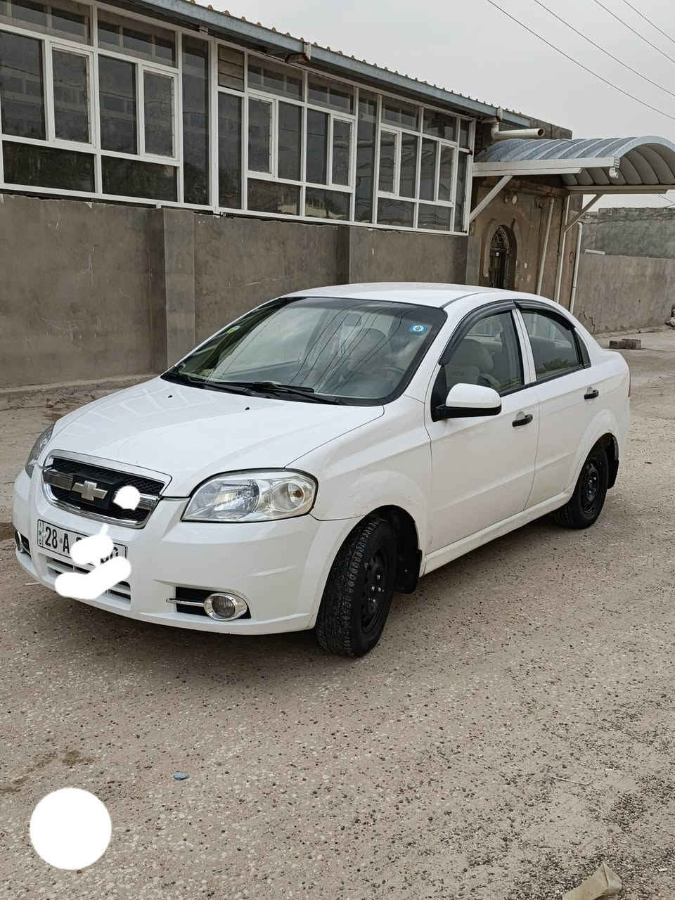 السلام عليكم افيو موديل 2009 السياره مكفوله بيها باردات بسيطه 
منضمومة تبريد كامله 
مشط ستيرن وحداديه اقل الشهر مبدلهن 
كير حاويه 
رقم نجف انگليزي وسنويه بأسمي 
المكينه بيها بخار بسيط
المكان كوفه السعر 68 وبيها مجال بسيط 
 ***********
