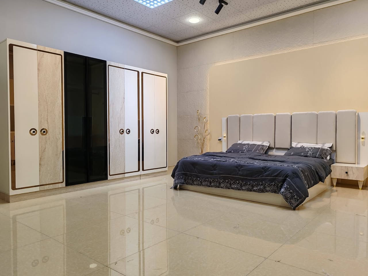 🔥🔥 عرض خاص ومحدود 🔥🔥

🎉 غرف نوم نفرين + شبابي بأحدث الموديلات 🎉
تصاميم عصرية 🔥 جودة عالية 💯 وأسعار تنافسية

💰 السعر فقط: 999 ألف
🚚 نقل + شد داخل بغداد مجاني
📦 للمحافظات: نقل وشد فقط 80 ألف

✨ متوفر موديلات هواي تناسب كل الأذواق
✨ خشب قوي + شغل مرتب يطول عمره

⏳ العرض لفترة محدودة لا تضيع الفرصة!

📲 للحجز والاستفسار واتساب:
***********

❗ الكمية محدودة – احجز هسه قبل ما يخلص ❗
