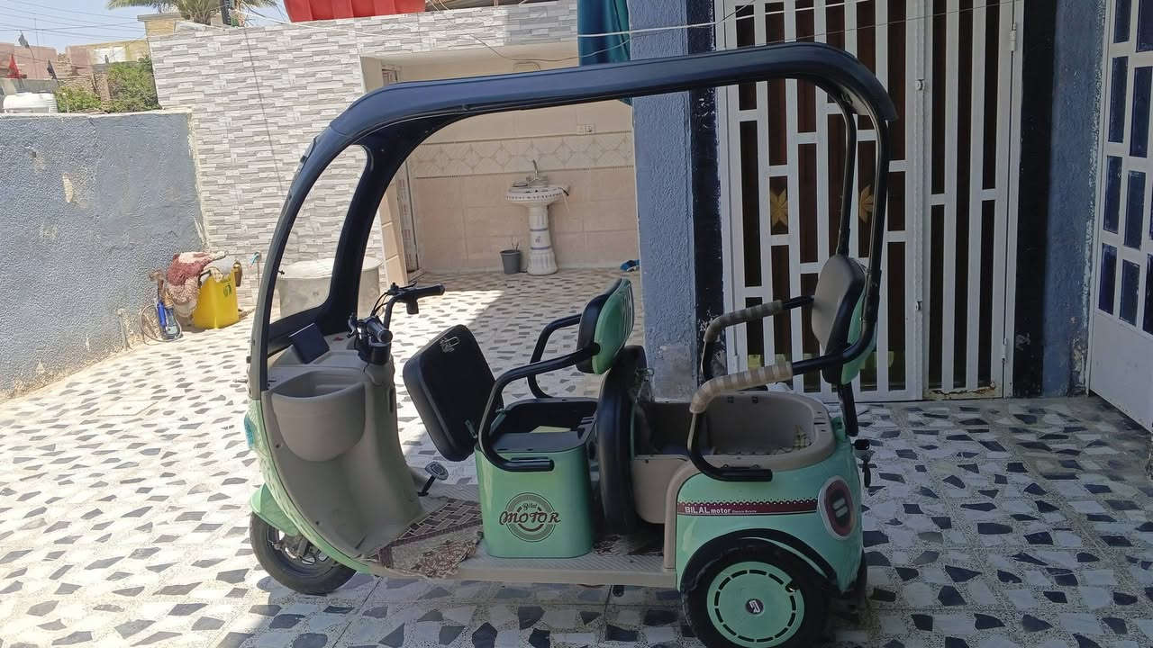 السعر بمليون وربع
***********

