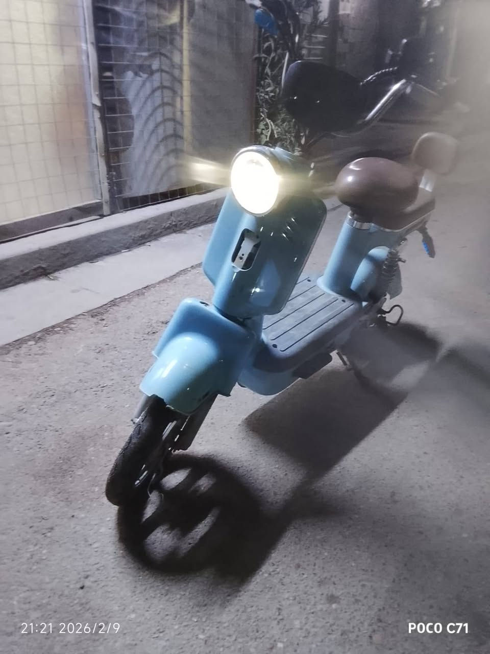 السلام عليكم دراجة شحن بيهة واد او اثنين عاطلات السعر 250وبيهة مجال بصيط التواصل وا ***********
