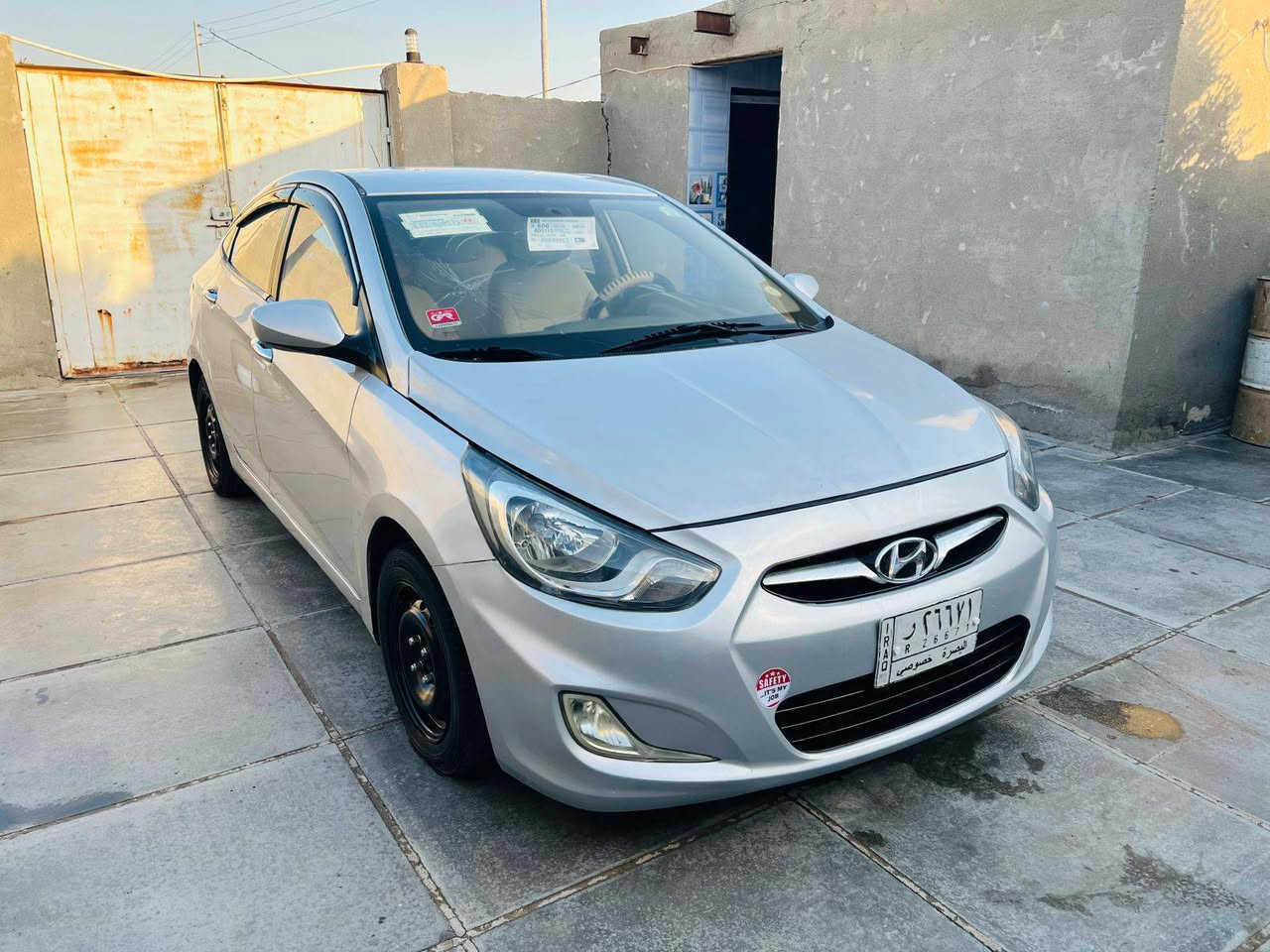 اكسنت موديل 13 مكفوله ماعدا قطعتين صبغ بدون ظربه شرط سياره نظيفه جدا استخدام شخصي محرك 1600دوش مرغوب مكينه وكير شرط مامفتوحات سياره جاهزه سياره دواخل ع وضع الشركه ذي قار ناصريه بيع مستعجل جو السوك ***********
