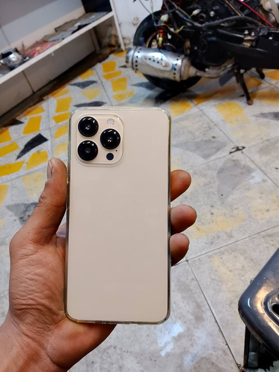 مبايل للبيع
شبيه الايفون 

كما موضح بل صوره جديد

مستعمل اسبوع ذاكره 256

السعر 60 الف 

العنوان موصل حي النور قرب دانيه ماركت 

للاستفسار عل رقم ***********

كورك ‏‪***********‬‏
