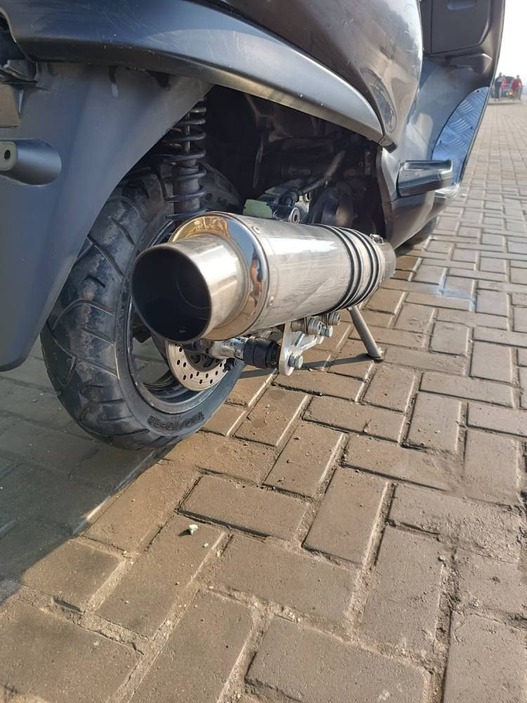 السلام عليكم دراجه فورزا08 الدراجه شغاله
بس ابيع كوم حديد السعر 500 الف العنوان بغداد حي العامل للاستفسار الاتصال *********** بغداد, العراق
