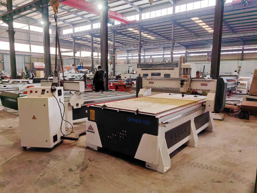 🇨🇳ARMADA CNC🇨🇳
😍الآلة الأقوى لصناعة أعمالك الخشبية😍
♥️ #آلة_راوتر cnc حفر ونقش وقص 2D&3D♥️
( رخام _ مرمر _ حجر _ المنيوم _ نحاس _ خشب _ الكبوند _ PVC )
♦️مساحة العمل 200*2500*1300
⚡ جهد العمل 380 فولط  
⚡ محرك الحفر 5,5 كيلو واط تبريد ماء 
⚡ طاولة تبريد ماء
⚡ سكك تايواني 
⚡ محركات درايفرات Leadshine/CW Brand 

#السعر:⁉️

♦️فريق شركة أرمادا جاهز للرد على استفساراتكم🧑‍💻📱

008618954507672
#صناع_الثقة 
#Trust_maker


**إذا كنت صاحب هذا الإعلان وتريد حذفه لأي سبب، رجاءا أرسل رسالة إلى الدعم الفني**