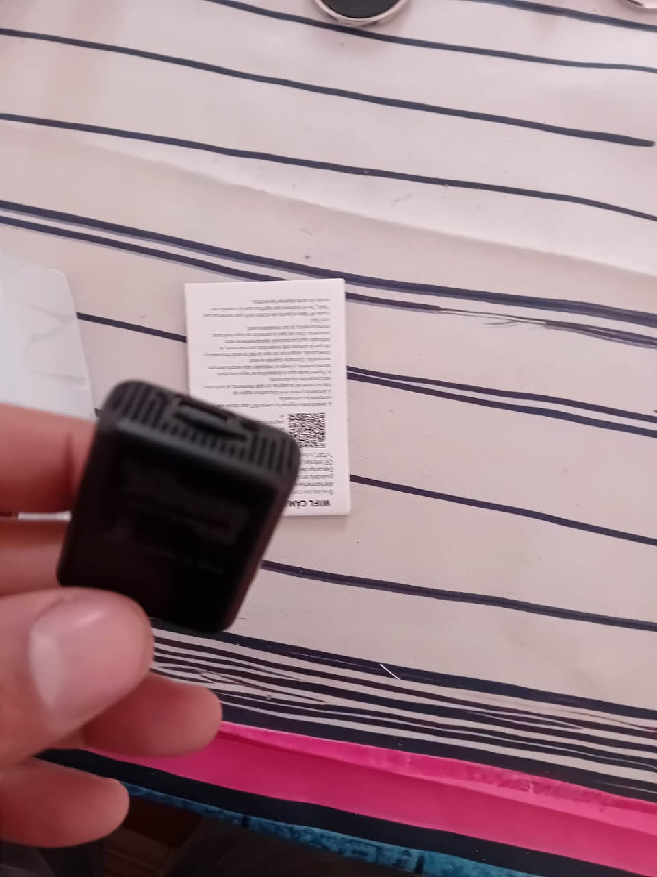 📷 كاميرا مراقبة صغيرة مخفية – جودة عالية 1080p
🔹 حجم صغير جدًا وسهلة الإخفاء
🔹 تصوير فيديو واضح مع تسجيل صوت
🔹 تدعم كارت ميموري لحد 32GB
🔹 تعمل على الشحن أو البطارية
🔹 مناسبة لمراقبة المنزل، المكتب، السيارة
📦 المحتويات:
✔️ الكاميرا
✔️ كابل شحن USB
✔️ لاصق للتثبيت
💰 السعر: 15,000 توصيل مجاني،،
🚚 توصيل متوفر لجميع المحافظات
📩 للحجز والاستفسار راسلنا خاص الآن
@إشارة


**إذا كنت صاحب هذا الإعلان وتريد حذفه لأي سبب، رجاءا أرسل رسالة إلى الدعم الفني**