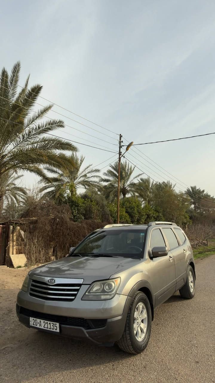 موهافي كلين تايتل بسعر مناسب جداً 🔥 
السلام عليكم ورحمة الله وبركاته ..

كيا موهافي  LX 
محرك 6 سلندر  3800cc  

#المواصفات

7 راكب 📌
جنطة شفط , شاشة وسطية , قطعتين تبريد ,
بلوتوث وكشنات مخمل وحساسات خلفية , مثبت سرعة وارضية جلد ولايت زينون 
مكينة مبدله جديد بشرط  .
وتبريدها ثلج🥶🥶

السيارة بدون صبغ وبدون تبديل ومصروف عليها هواي والسونار مرفق بالمنشور 👇
ارقام ديالى  الإنكليزي بأسمي وشرط التحويل .

السعر جداً مناسب 120 ورقة وبيها مجال بسيط . 
☎️ *********** 
      ***********
