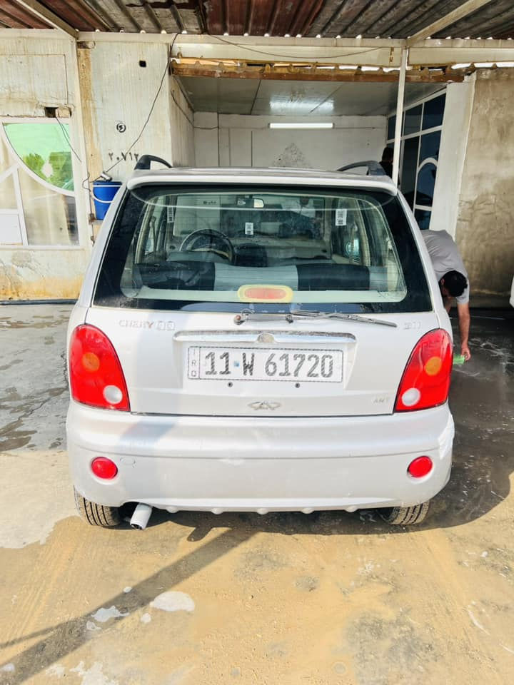 سلام عليكم كيو كيو للبيع جديده تحويل ثاني يوم السعر 33وبيه مجال بصيط 
وعدي وحده ثانيه حمره هم للبيع جديده مكفولات من ضربه وصبغ السعر 29وشويه بيه مجال الرقم ***********
