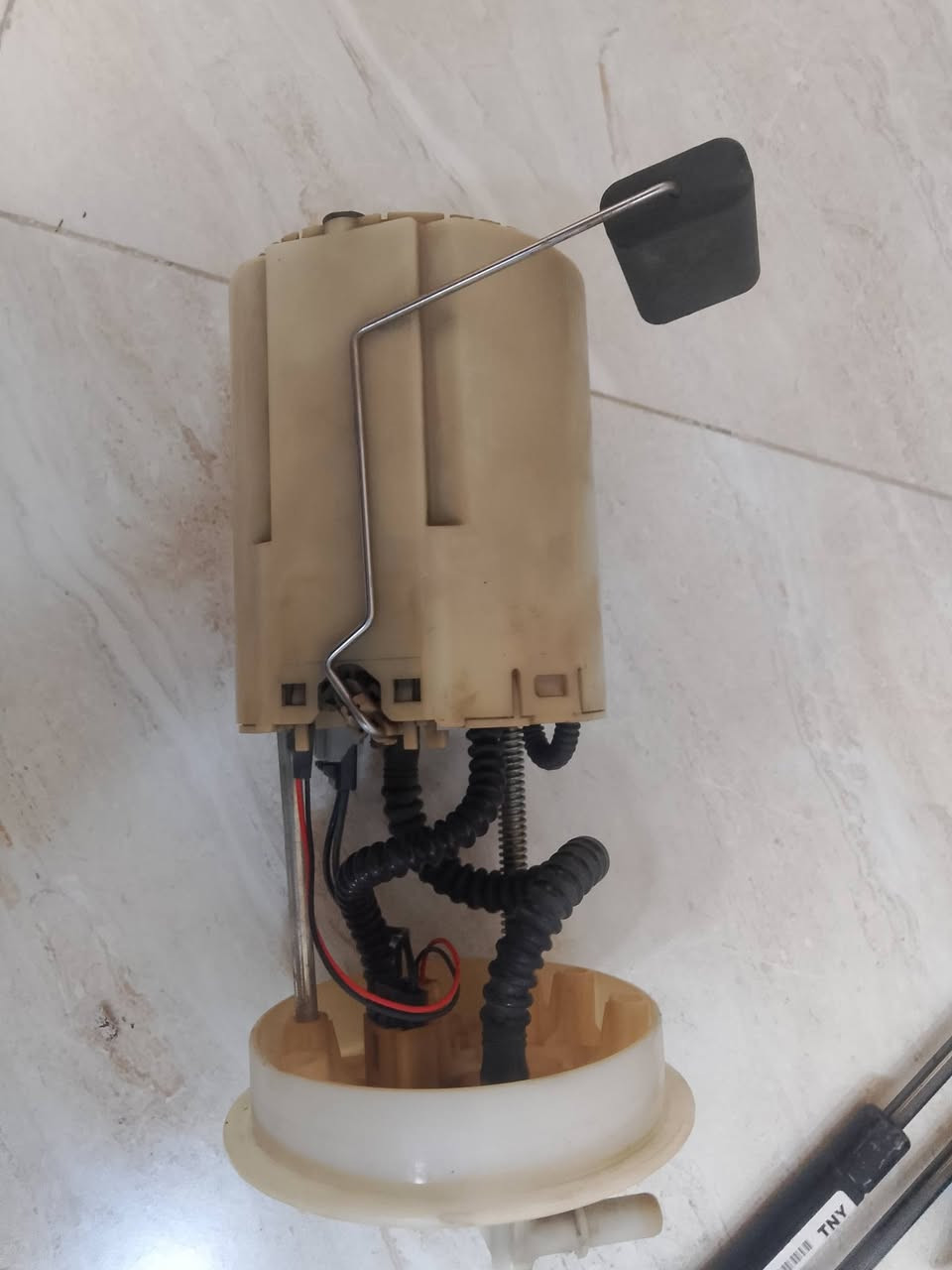 عبوه كامله
مال شانجان ايدو
محرك 1600
شغاله عل فحص
قيم واخذ
***********
