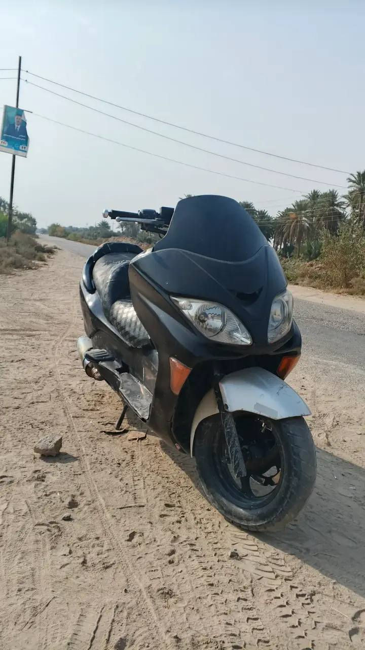 سلام عليكم دراجه فورزه 08 البيع بس عاطله ما عرف شبيه *********** مكاني صدر الدغاره يم
