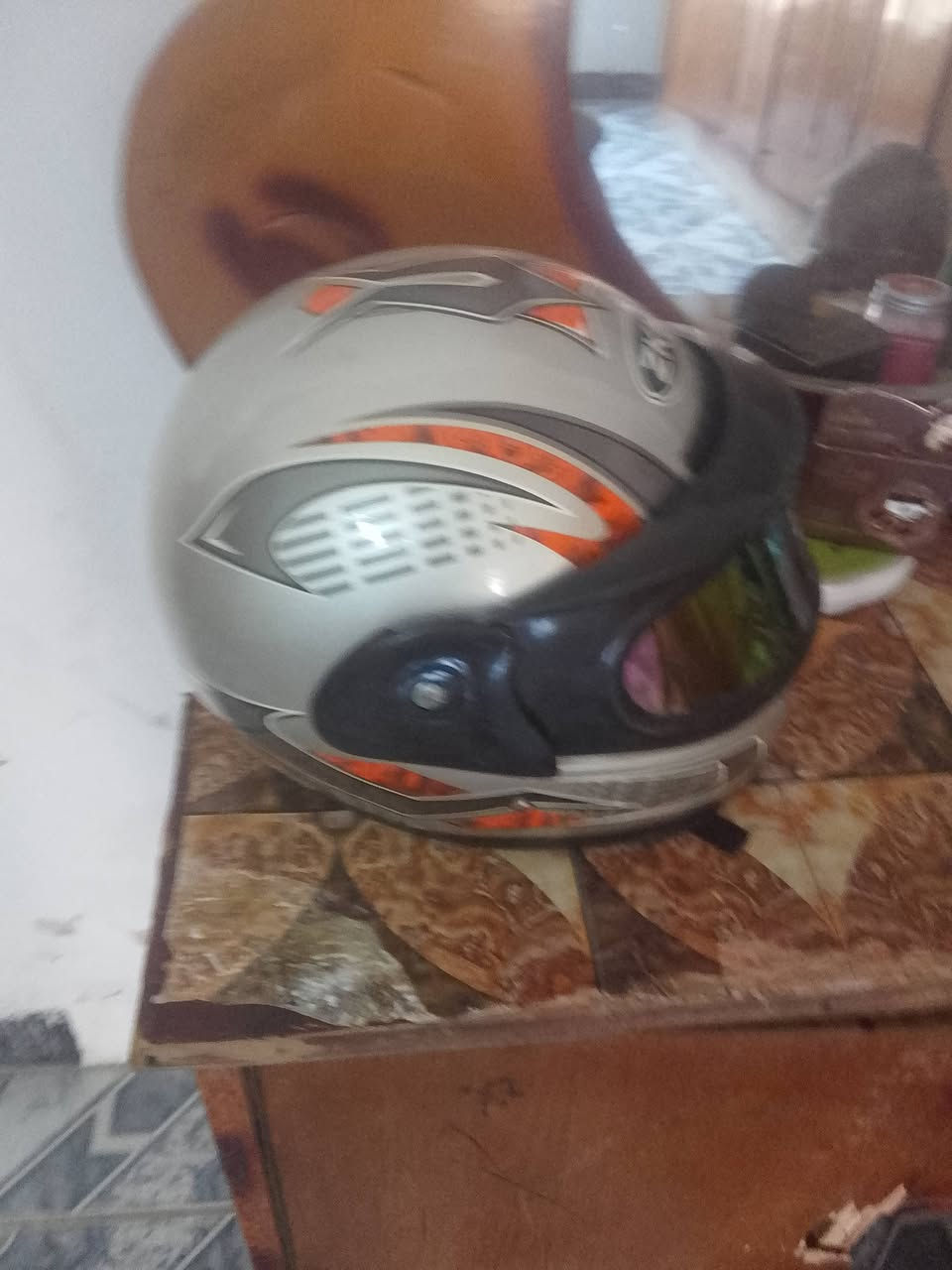 السلام عليكم خوذه للبيع السعر 8 قفل


**إذا كنت صاحب هذا الإعلان وتريد حذفه لأي سبب، رجاءا أرسل رسالة إلى الدعم الفني**