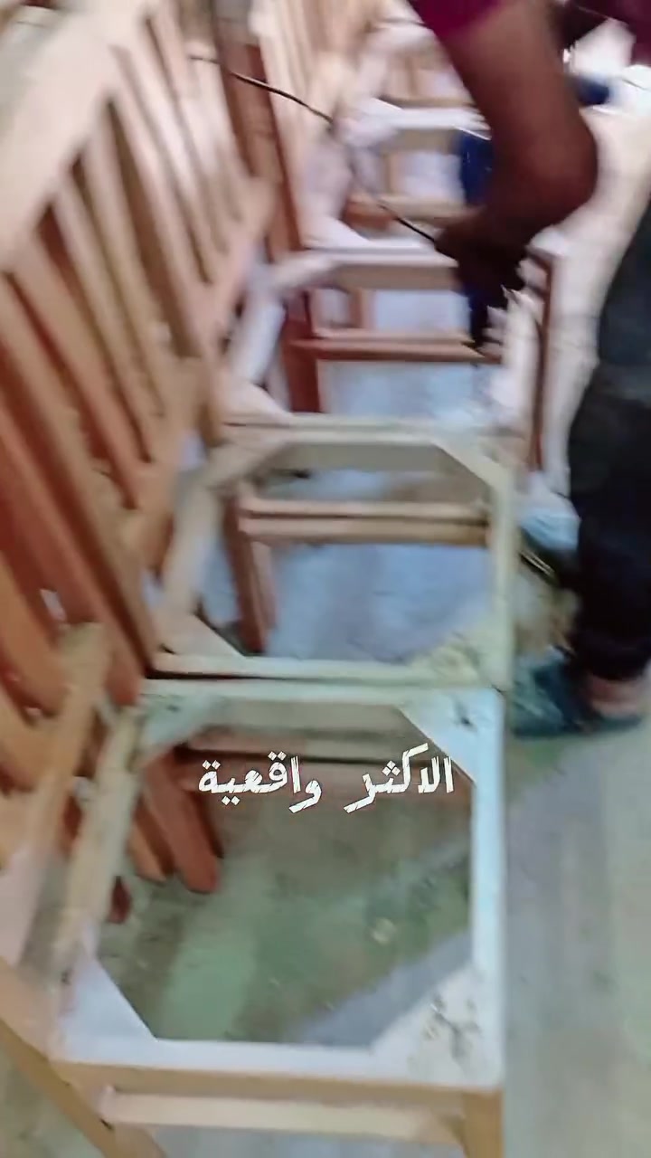 ✨ شياكة وجودة تدوم لسنوات ✨

سفرة بتصميم أنيق وخامات قوية تضيف لمسة فخامة لأي منزل.
مصنوعة بعناية من أجود أنواع الخشب مع تشطيب احترافي يبرز جمال التفاصيل.

✅ خامات عالية الجودة
✅ تصميم عملي وأنيق
✅ تشطيب ممتاز
✅ تنفيذ بأعلى مستوى من الدقة

لو بتدور على سفرة تجمع بين المتانة والجمال، فدي اختيارك المثالي.

📞 للحجز والاستفسار: 01020292725

#سفرة_مودرن #أثاث_منزلي #غرف_سفرة #أثاث_خشب #ديكورات_منزل #KingWood


**إذا كنت صاحب هذا الإعلان وتريد حذفه لأي سبب، رجاءا أرسل رسالة إلى الدعم الفني**
