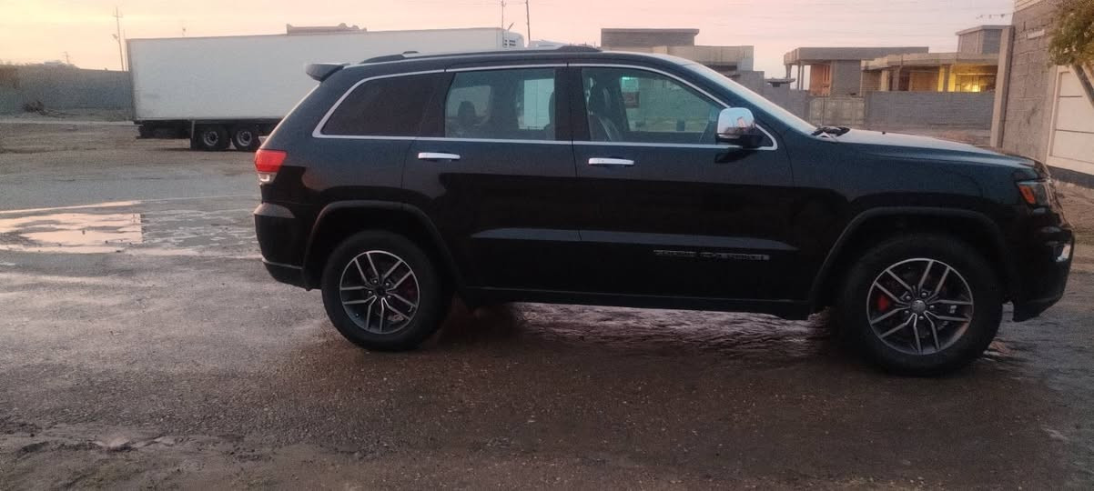 ٢٠١٧ مكفواله رقم بغداد وارد أمريكي فول موصفات تحول مباشر  سعردفترين ٣٥ ورقه وابيه مجال بصيط ***********
