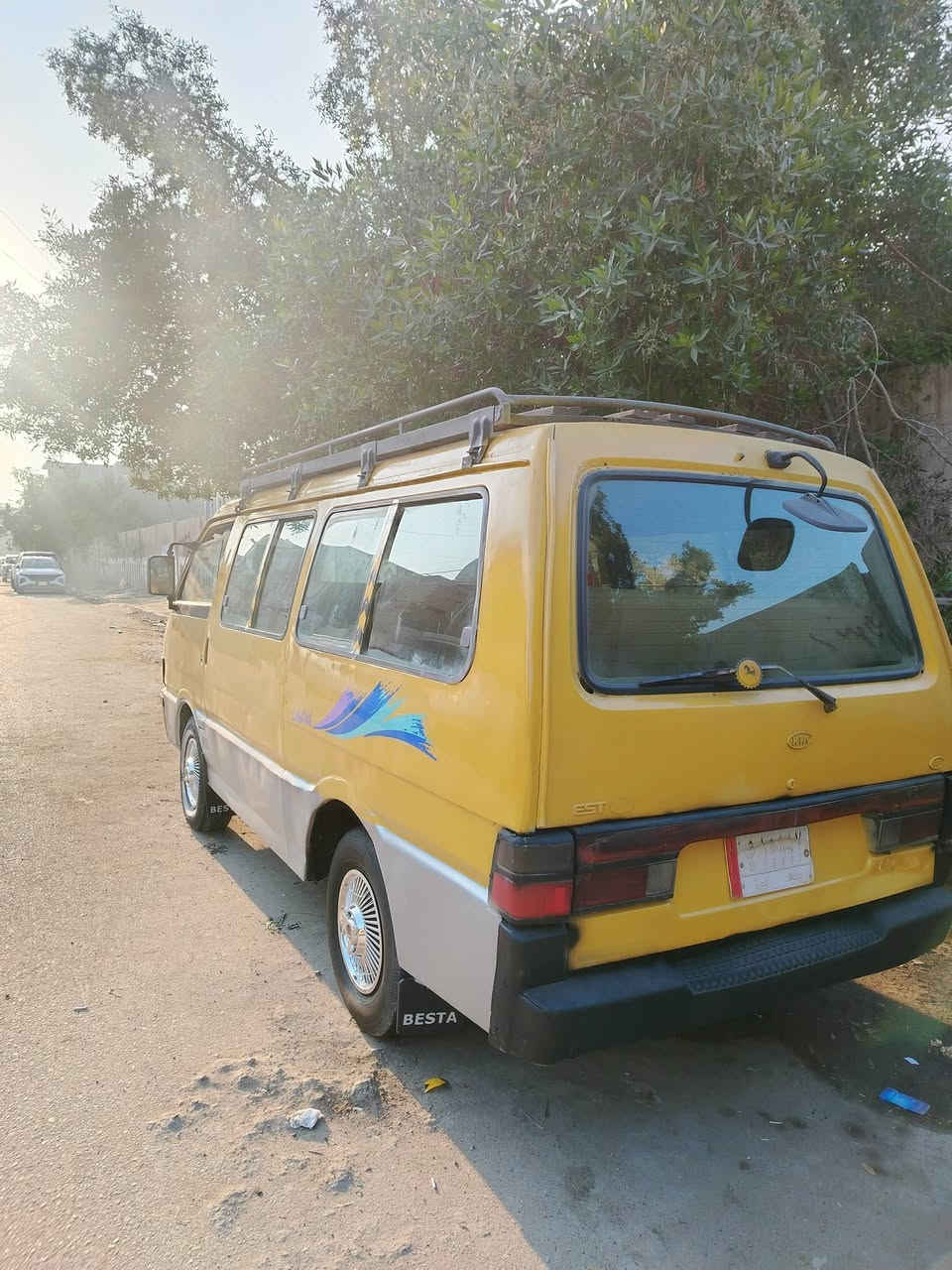 سلام عليكم للبيع كيا بستا موديل ٩٥ مكينة وكير بنكو جديد تحويل مباشر مصفرة من كلشي سنوية لغايه ٢٧ أو تريد وكاله  عادي السعر ٣٥ وبيها مجال رقم صاحب السيارة *********** اني مكلف بنشر شراي يخابر ويدلل مكان السياره بغداد مدينة الصدر الجوادر
