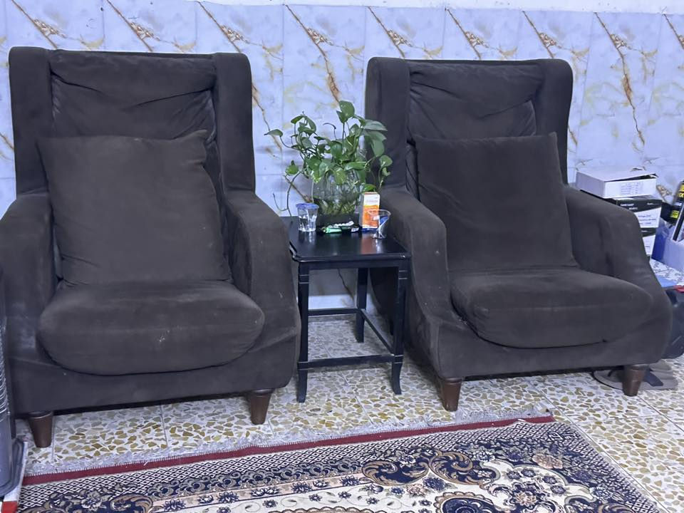 تخم تركي نظيف اربع كراسي نفر وقنفتين***********المشتل
