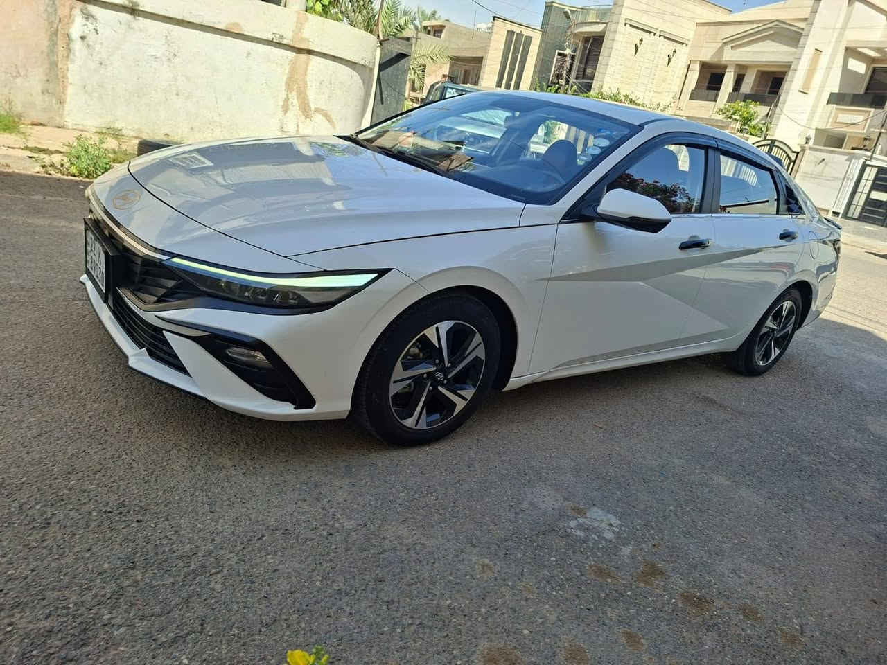 النترا 2023 زيرو دخول شهر 12 يعني 24 كفاله عامه
ماشيه 53 فوب 1/1 بيع او مراوس حسب القناعه 
سياره كله على وضع الشركه زيرو برغي ممفتوح بيه
العنوان بغداد الجديده *********** 
سنويه جديده تحويل مباشر بسم عربي ابغداد
