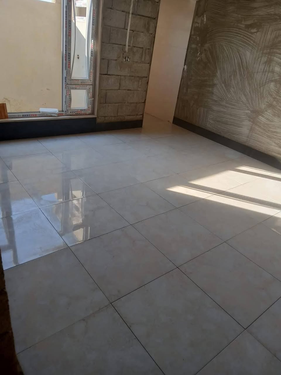المتر اب 4,
متفرغ حالين اشتغل خارج أو داخل الموصل 
شغل كدام العين 
***********
