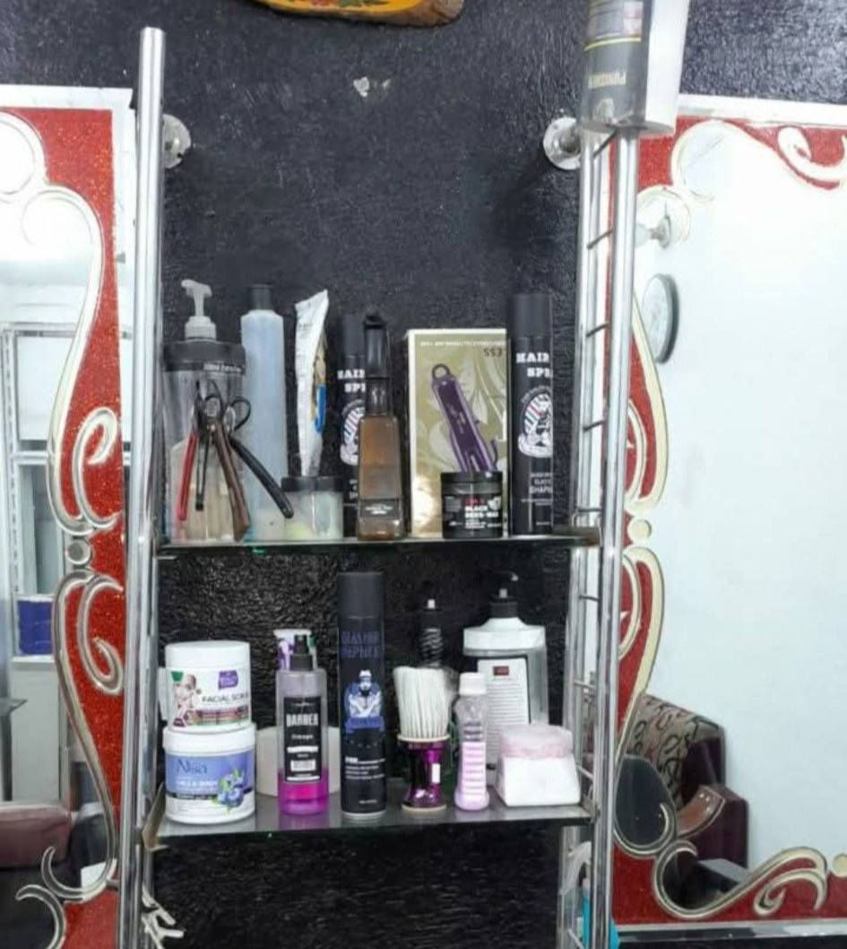 مريات ثنين ورفوف ثنين للبيع أي استفسار عله خاص رقم صاحب غراض بي وتساب ‏‪+964 780 727 6080‬‏
مكاني حله مركز المدينه


**إذا كنت صاحب هذا الإعلان وتريد حذفه لأي سبب، رجاءا أرسل رسالة إلى الدعم الفني**