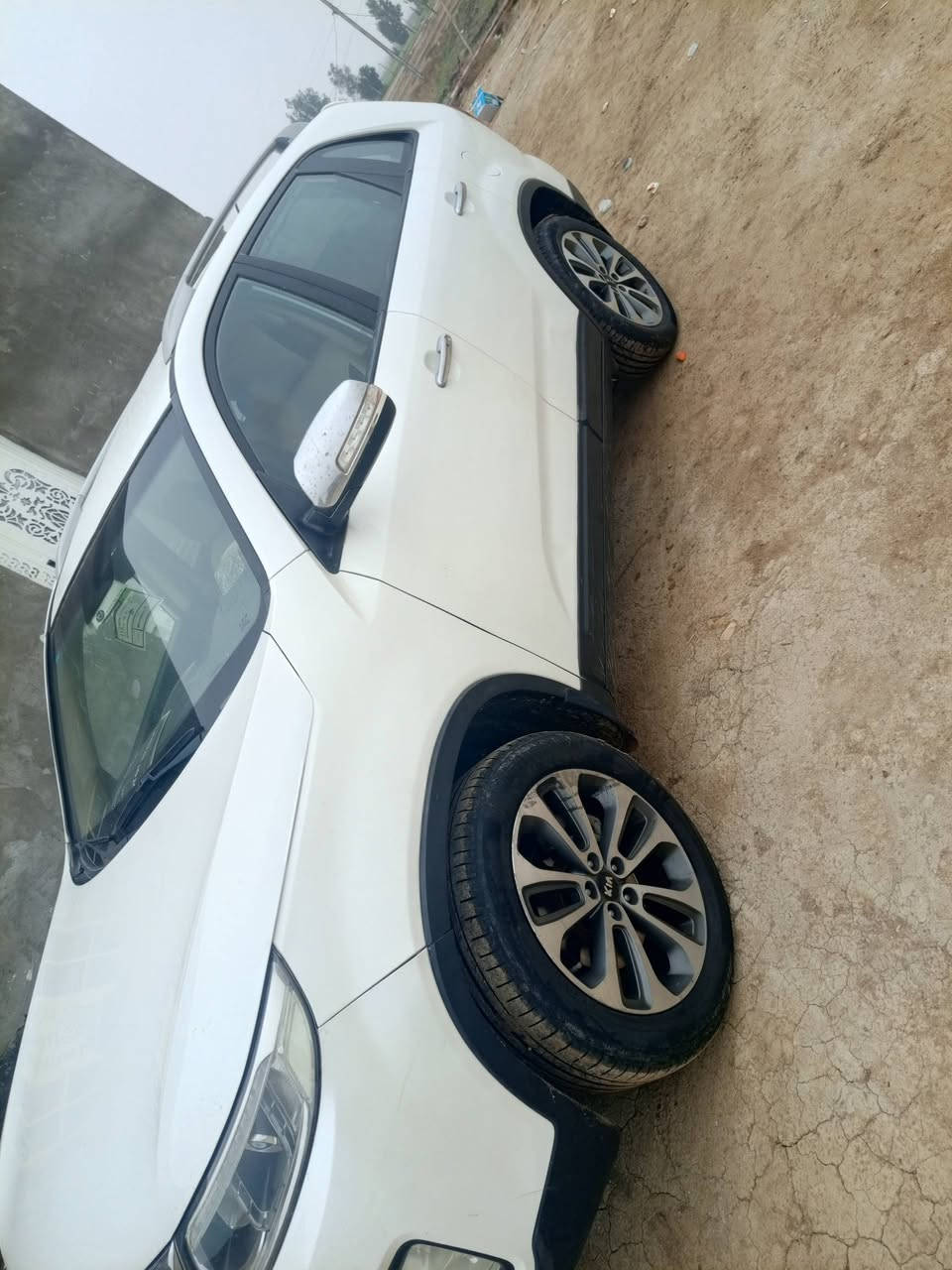 كيا سورنتو 2015 خليجي رقم واسط
6 سلندر 

سبعة راكب 

كير محرك مكفول 

بصمة ابواب وجنطة

كشنات كهرباء 

تبريد بيانو ( تبريد فول 3 قطع)   

فول تحكم ستيرن

 ترحيب عن قرب بالابواب

سايد بريك بالرجل 

كاميرا حساسات 

لد امامي خلفي

يدات نيكل

مري شفط 

بردات بلاديه 

أرضية مغلفة جلد 

5 ويل كب

ويل كروم حجم 19

سيارة جديدة 

 

الاتصال على الرقم

***********

العنوان ذي قار الفجر
