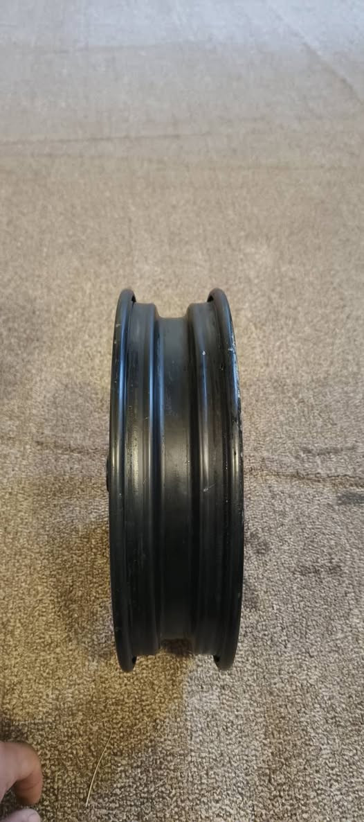 السلام عليكم العنوان كربلاء قرب مستشفى الكفيل تفليش الاسعار وكلهن بيهن مجال للطيبين تفليش الاسعار ***********

السبايدر 5 اصلي
2 ويل ماكس عدله رياضي اصلي ثقيل مابيه عواج سعره 15وبيه مجال للطيبين
3 طبله اربع كير خلفيه سعره 3الف 
4 عداد ماكس اصلي البلادي سعره 15وبيه مجال 
5 رقم جوكر على كل الدراجات يصير سعره 5الف
6 كور ماكس تجاري سعر 10وبيه مجال
7 عقل ماكس رياضي 9نمر مشتريه ب20الكم ب15
8 ويل ماكس عدله خلفي البلادي سعره 5الف
9 سيبايه مال بطه اصليه 5الف
10 لايت ماكس عدله بلادي 2الف
