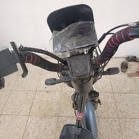 ماطور شحن للبيع ٤ باتريات جديد نظيف ١٠٠٪١٠٠  تايرات جديده  السعر ٢٠٠ ا...