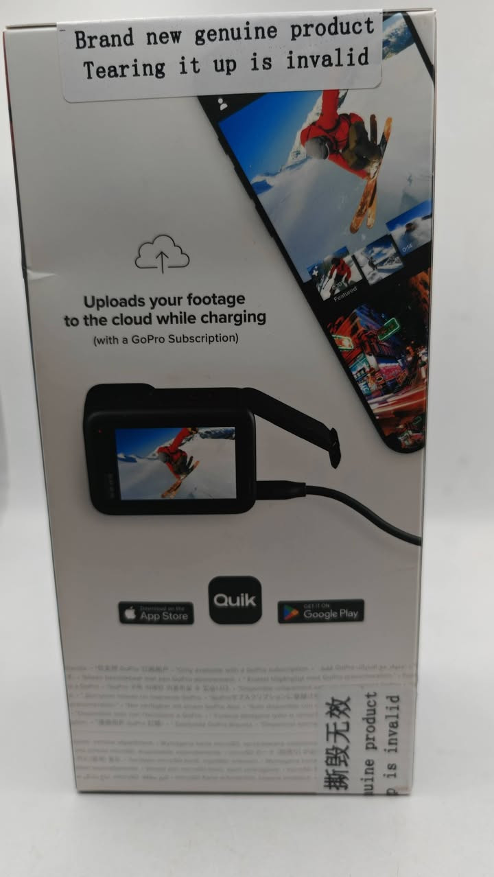 العنوان: 🔥 لقطة الموسم لعشاق التصوير واليوتيوبرية وصناع المحتوى.. GoPro Hero 10 Black باكيج مغلق
​التفاصيل:
السلام عليكم شباب..
معروض للبيع كاميرا الأكشن والرياضة الأولى عالمياً GoPro Hero 10 Black أصلية ومميزة جداً. الكاميرا جديدة تماماً (Zero) وبصندوقها المغلق مالت الشركة، لاصق الأمان والضمان بعده عليها وما مفتوحة نهائياً (بضاعة مستوردة شحن DHL/حجز كمارك).
​ليش الـ GoPro 10 من أفضل الخيارات؟
​🎥 دقة أسطورية: تصوير فيديو سينمائي بدقة 5.3K بسرعة 60 إطار، و 4K بسرعة 120 إطار (لأقوى لقطات السلو موشن الناعمة).
​🚀 الأداء السريع: تشتغل بمعالج GP2 الذكي، اللي ينطيها سلاسة تامة باللمس وسرعة استجابة خرافية.
​🏄‍♂️ ثبات أسطوري: نظام مانع الاهتزاز HyperSmooth 4.0، يخلي الفيديو ثابت ومستقر مية بالمية حتى ويه الحركة السريعة أو المشي والركض.
​📸 دقة الفوتو: التقاط صور ثابتة بدقة 23 ميجابكسل بألوان حقيقية وتفاصيل واضحة.
​💧 مقاومة طبيعية: الكاميرا ضد الماء والغوص لحد عمق 10 أمتار (33 قدم) بدون الحاجة لكفر خارجي.
​محتويات الباكيت (حسب الكاتلوج الجانبي):
(الكاميرا الأصلية، البطارية القابلة للشحن، برغي التثبيت الطويل، قاعدة السحب السريع Mounting Buckle، قاعدة لاصقة للأسطح والخوذ، وكابل الشحن والنقل السريع Type-C) السعر خاص يوجد توصيل لجميع المحافظات.


**إذا كنت صاحب هذا الإعلان وتريد حذفه لأي سبب، رجاءا أرسل رسالة إلى الدعم الفني**