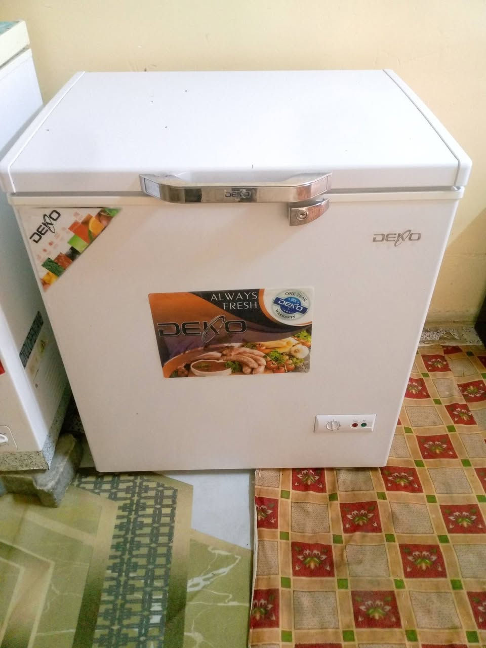 السلام عليكم يوجد لدي مجمدة مستخدمة استخدام قليل نضيفة شرط الشغل و التجميد للبيع والسعر 200 الف
العنوان الشرقاط قرية بعاجة 
*********** اتصل *********** وتساب فقط
تحياتي
