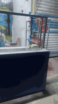 محطه  جديدة مشتغلة ١٣ يوم املاح ١ ام ١٠٠٠ كاملة  للبيع سعر مناسب مكان بغداد  ***********
