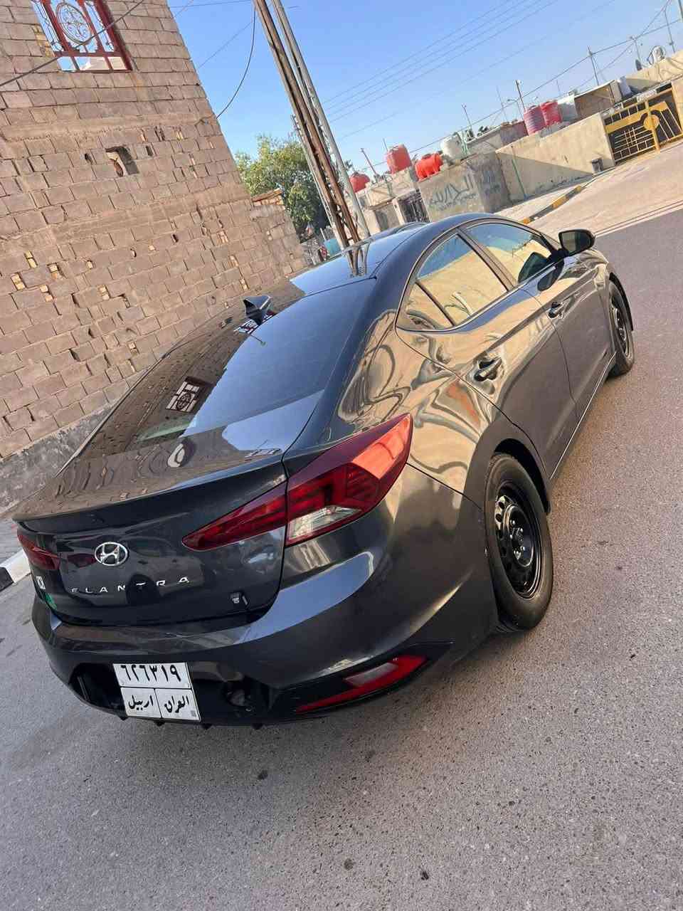 السلام عليكم النترا2020وارد امريكي ضربته جاملق وبنيد قطعه كلير بدون دواخل كير محرك كفاله شرط محرك2000دوش رقم اربيل بسم شركة تريد وكاله تحويل حاضر  موصفات فول عده الفتحة والبصمه تخم تاير حداده100تبريد شقال سياره جديده وجاهزه للخير ماشيه90ترهم مراوس حسب القناعة السعر128العنوان البصره ي ستفسار*********** ملاحضة هذا رقم شاصي لي يحب دخل ع ضربته(5NPD84LF2LH549255)
