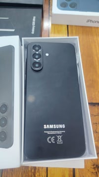 موبايل للبيعa75s 5G ذاكره ٢٥٦ عشوائيه ١٢ السعر خاص واتساب ٠٧٧١٤٦٩٦٩٨٨