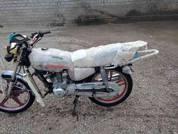 سافان 2020

مبدل بستم و اقراص

موطور نشاطه فول موطور مرتب 

شوف العين ييبري الذمه 

سبب البيع مستعجل محتاج فلوسو 

رقم الهاتف ***********

صالنصه جعير 

نشاط فوول موطور لا صرف ولا بخار كهربائيّات كله شغاله

السعر 310 وبي مجال العنوان شميط 

الخاص مفتوح
