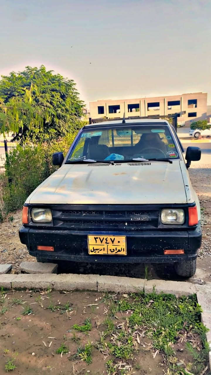 مازدا بۆ فرۆشتن مۆدیل1995نمونە لە جوانی گێڕو مە کینە بە شە رت دە بل اکسلە کە ی تە رک کراوە مە کینە بە خ بە ناو کردن بە شە رت سە نە وی بە سە ر چوە لە هە ولێرە ژمارە ی خاوە نی *********** أربيل, العراق
