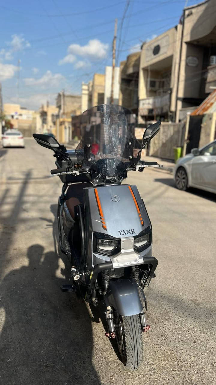 السلام عليكم دراجه شحن للبيع دراجه مديل 2026
بحالت الوكاله 
صارلها سبوع من نزلت من معرض 
دراجه فول موصفات 
6 بطاريات 
1 سويج
2 بصمه 
3 تشغيل اني
دراج فو موصفات 
للستفسار 
***********
العنوان بغداد زعفرانيه
