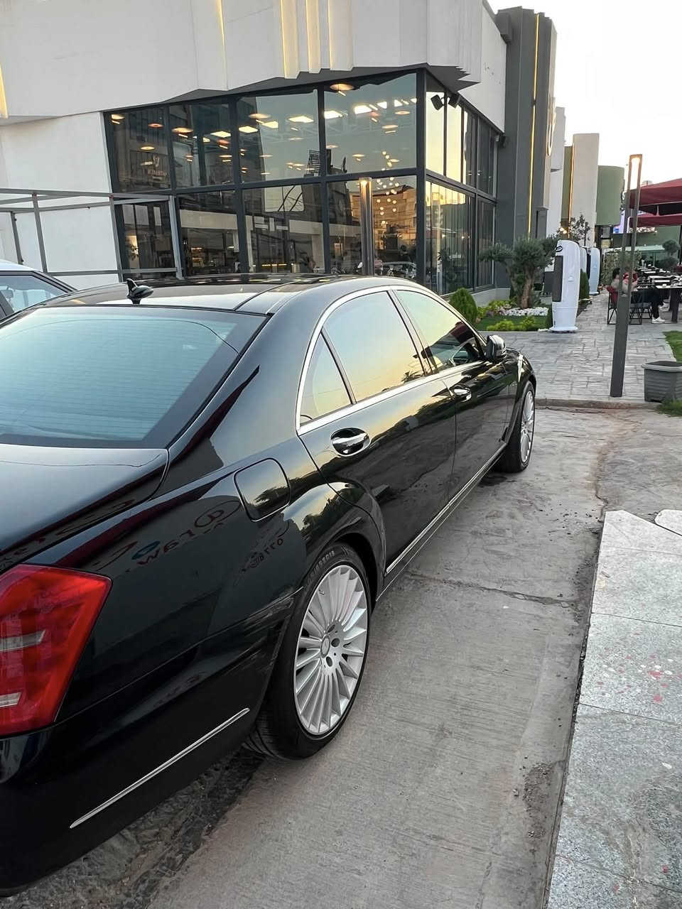 للبيع S350 2011
فول مواصفات، ، مابيه حادث ولا صبغ مكفولة من هاي الناحية. السيارة جاهزة للاستخدام وما بيها أي مشاكل.
للاستفسار *********** 
مكانهه بغداد
