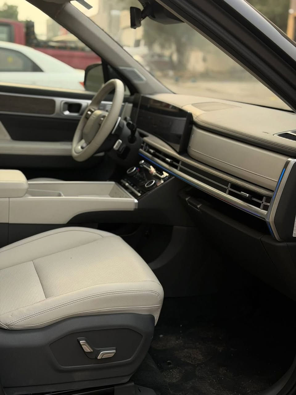 للبيع / عرض خاص على Hyundai Santa Fe 2025
أفخم وأقوى SUV حالياً بالسوق �

 *********** 📞موجود 24ساعة

✔️ شكل جديد مربّع يخبل 😎
✔️ شاشة مزدوجة + داخلية فخمة
✔️ فتحة بانوراما كاملة
✔️ 3 صفوف (عائلية ومريحة)
✔️ كامرات 360 + أنظمة أمان كاملة

🔥 سيارة تجمع القوة + الراحة + الفخامة 🔥

💰 السعر: (235)
📍 المكان: (بغداد الأمين الثانية )
📞الاستفسار: خاص ***********

⚡ فرصة ما تتعوض — سيارة 2025 زيرو / شبه زيرو
🚀 توصلح للبيت والشغل والسفر
