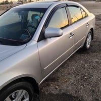 سوناتا موديل 9 خليجي 3قطع صبغ  بدون داخل 2400 سياره جديده 07727212147