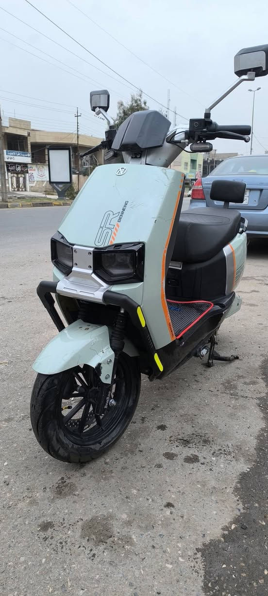 دراجه شحن للبيع
تشغيل عن بعد قفل سرقه كهربائيات كلها شغاله
نضام R سرعه 99 حيل سريع وسلس 4نمر 
لايت زينون ملف 2000w عقل شرط 
بطاريات 6دبل شرط وضع شركة 
يميشيك خير من الله
عنوان موصل ايسر حي الحدباء 
سعر 550بي مجال بسيط للشراي 
***********
