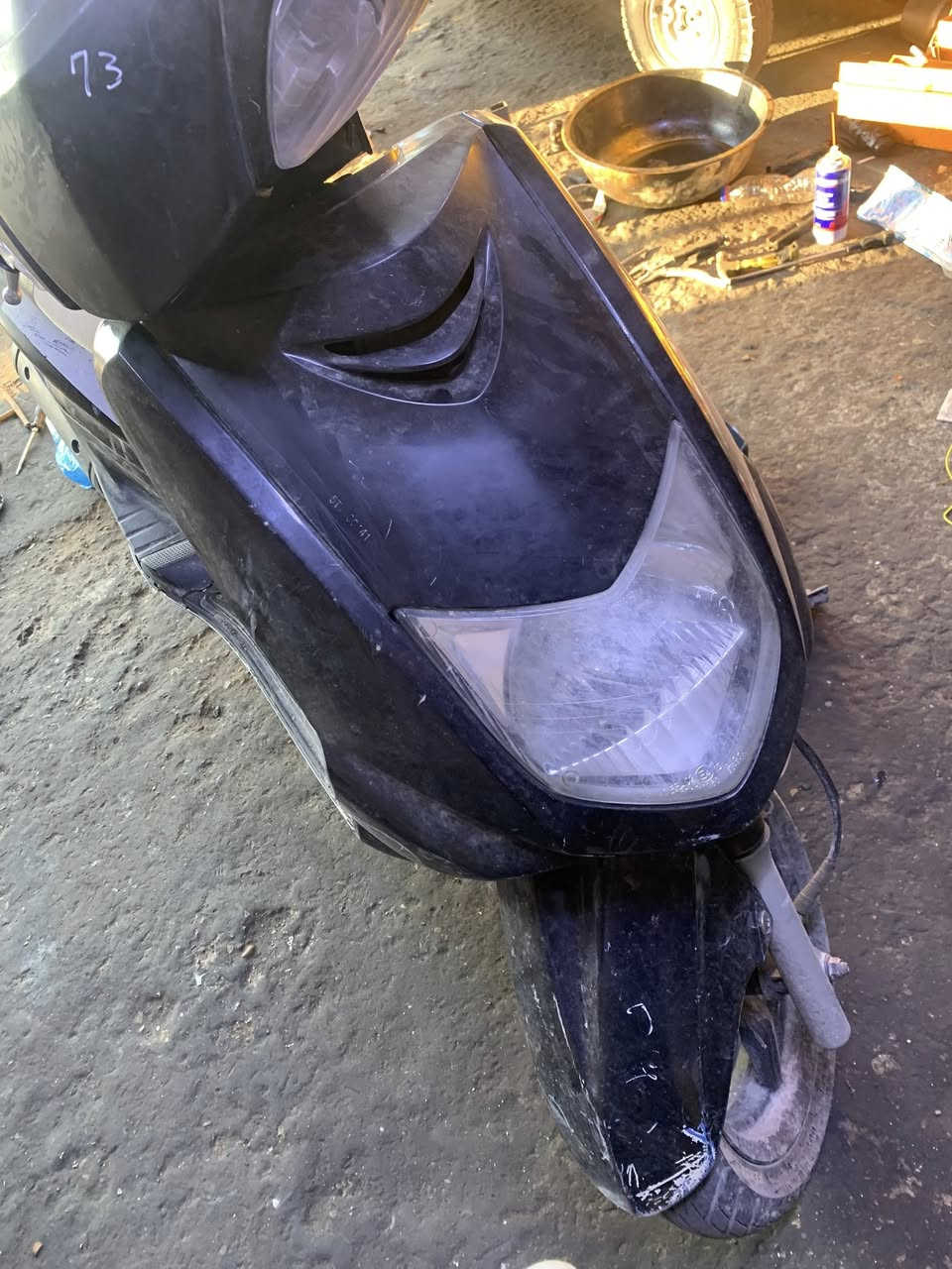 كفرات سكنس نثية للبيع وياها المازدة الأمامية وسبايدر وياهن كفرات بلادية موًتجاري سعر ٦٠ وبيهن مجال المكان بغداد مدينة صدر رقم ***********
