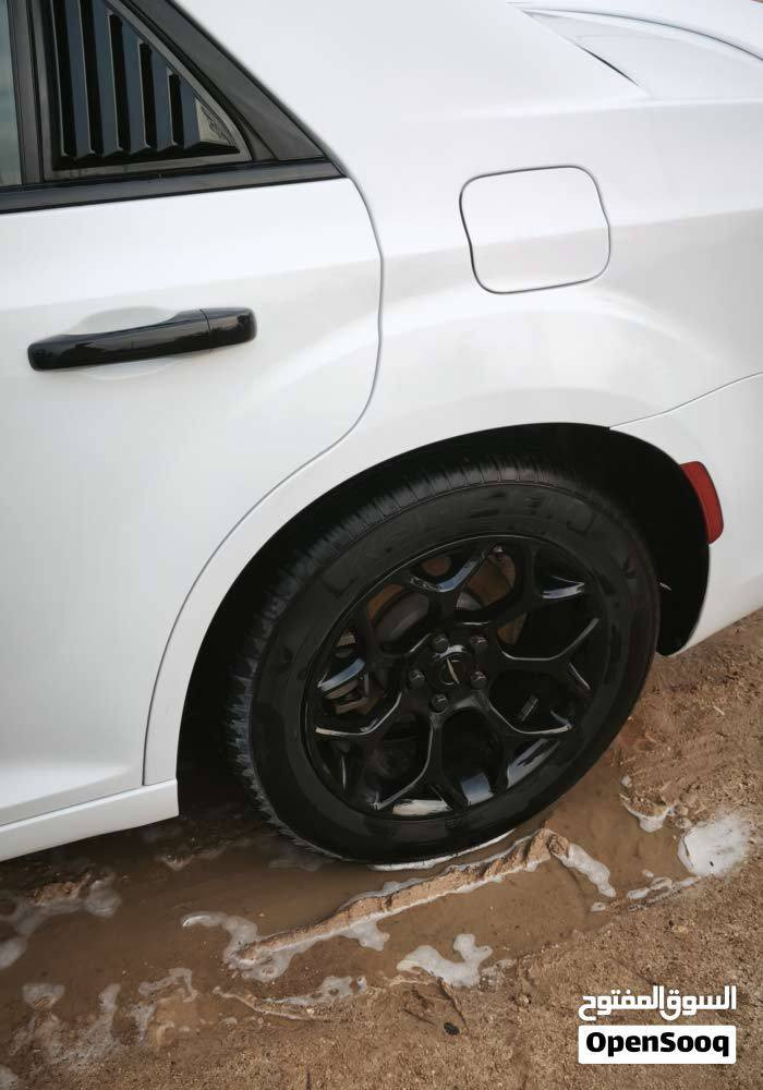 كرايسلر اوباما 2022 S لون ابيض كلين كفالة بدون حادث رقم بغداد الجديد.
اصل تو ويل

فول مواصفات وفحته بانوراما وحساسات امامية وخلفية وكشنات حضن عدا الرادار.

كندي داخله للعراق تقرير غرق بشرط بدون قطرة ماي داخل وصور امريكا موجودة بالمنشور وتعمل وتسير من امريكا وبدون اي اشارة او جك انجن بالدشبول.

ماشيه بأمريكا 40 ميل وحاليا الممشى الكلي 80 ميل.

كير محرك صدر تبريد كفالة وبحالة الشركة بدون فتح او تبديل.

وبيها سونار موجود عند الطلب..

للأستفسار واتساب او اتصال :

***********
