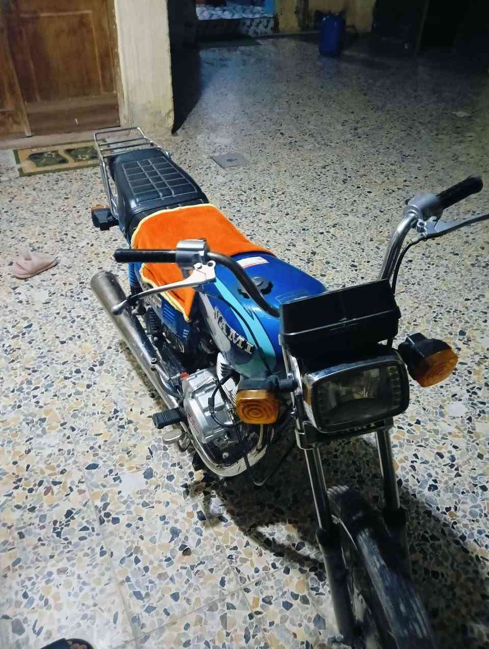 سلام عليكم دراجه للبيع 
1 محرك رابيدو موديل 23 
2 دراجه كلك كلك مكفوله عشاير
3 سعر 500 وبيها مجال حك الجيه 
4 المو شراي لا يراسل شلع


**إذا كنت صاحب هذا الإعلان وتريد حذفه لأي سبب، رجاءا أرسل رسالة إلى الدعم الفني**