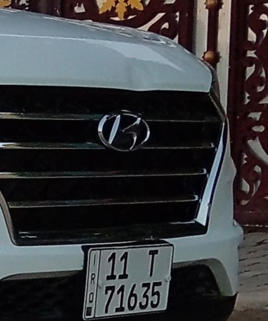 يا الله 
توسان موديل 2020 
خليجي 
رقم بغداد 
سياره بيها ضربة طابوكه
وسرحة نضرب خشم البنيد
بعد مابيها اي شي مكفوله
سنوية جديده 2031
مكانها الكوت 
متواجد اتصال فقط
 ***********

