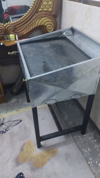 شوايا مال بركر لبيع مستخدمة بس يومين (سعر 100)مكاني بل كفاءات مال عبيد...