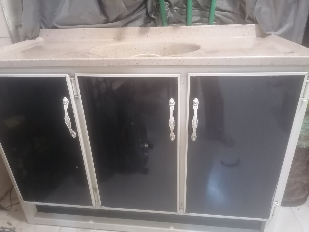للبيع كاونتر  سعره 150 وبي مجال وطباخ سعره 75 مكاني بغداد الاعظميه


**إذا كنت صاحب هذا الإعلان وتريد حذفه لأي سبب، رجاءا أرسل رسالة إلى الدعم الفني**
