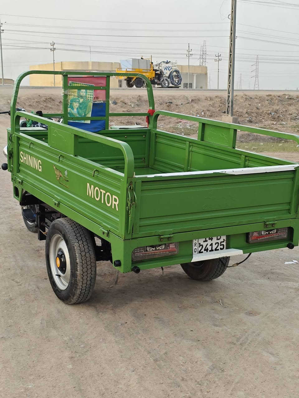 السلام عليكم ستوته للبيع 23 رقم بصره مكاني البصره قضاء المدينه والشراي ب خدمته  سعر خاص ملاحظه انا مكلف بالنشر هذا رقم الولد,***********
