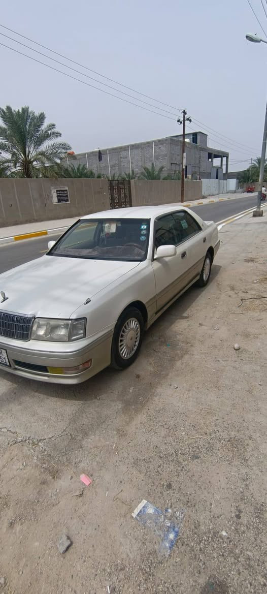 رأس ثور فلات كفاله عامه 
جاهزة من كلشي 
حداده جاهزة مناقصها شي 
تبريد ثلج
تخم تاير + باتري جديد 
كير محرك كفاله 
سنويه لل 29 تنتهي
رقم نكليزي بصره 
شرط تحويل 
سيارة مذب عليها ألف دينار 
رأيها 97 وبيها مجال قليل 
البصرة قضاء الصادق 
***********
‏***********‬
